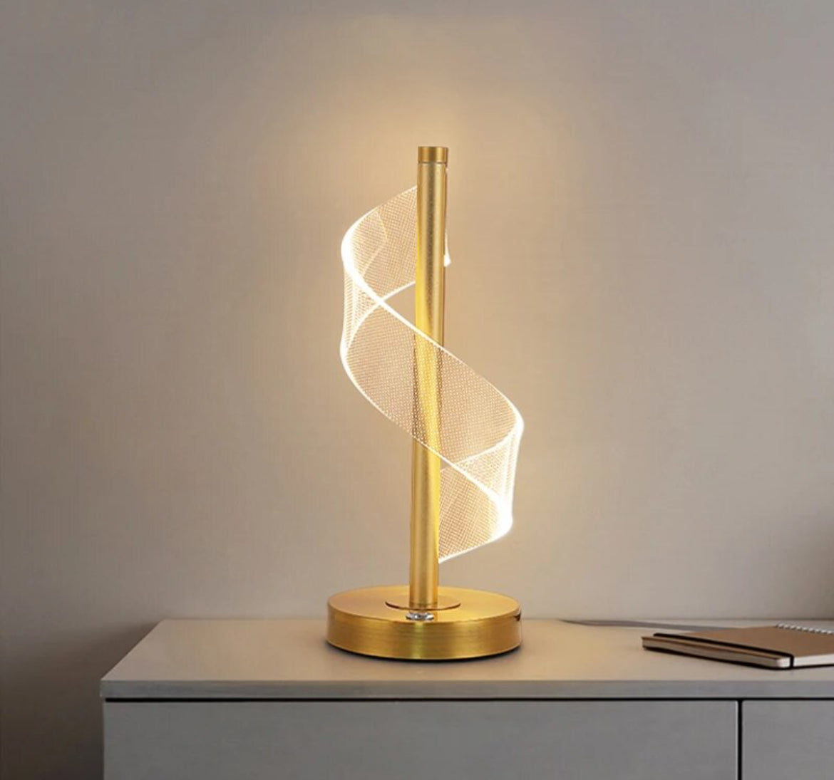 Spiral table lamp