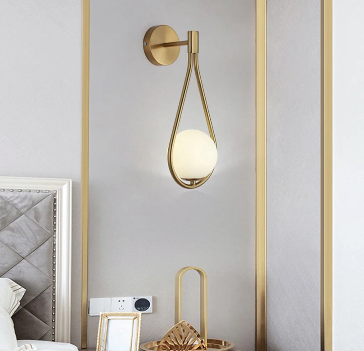 Golden ball wall light