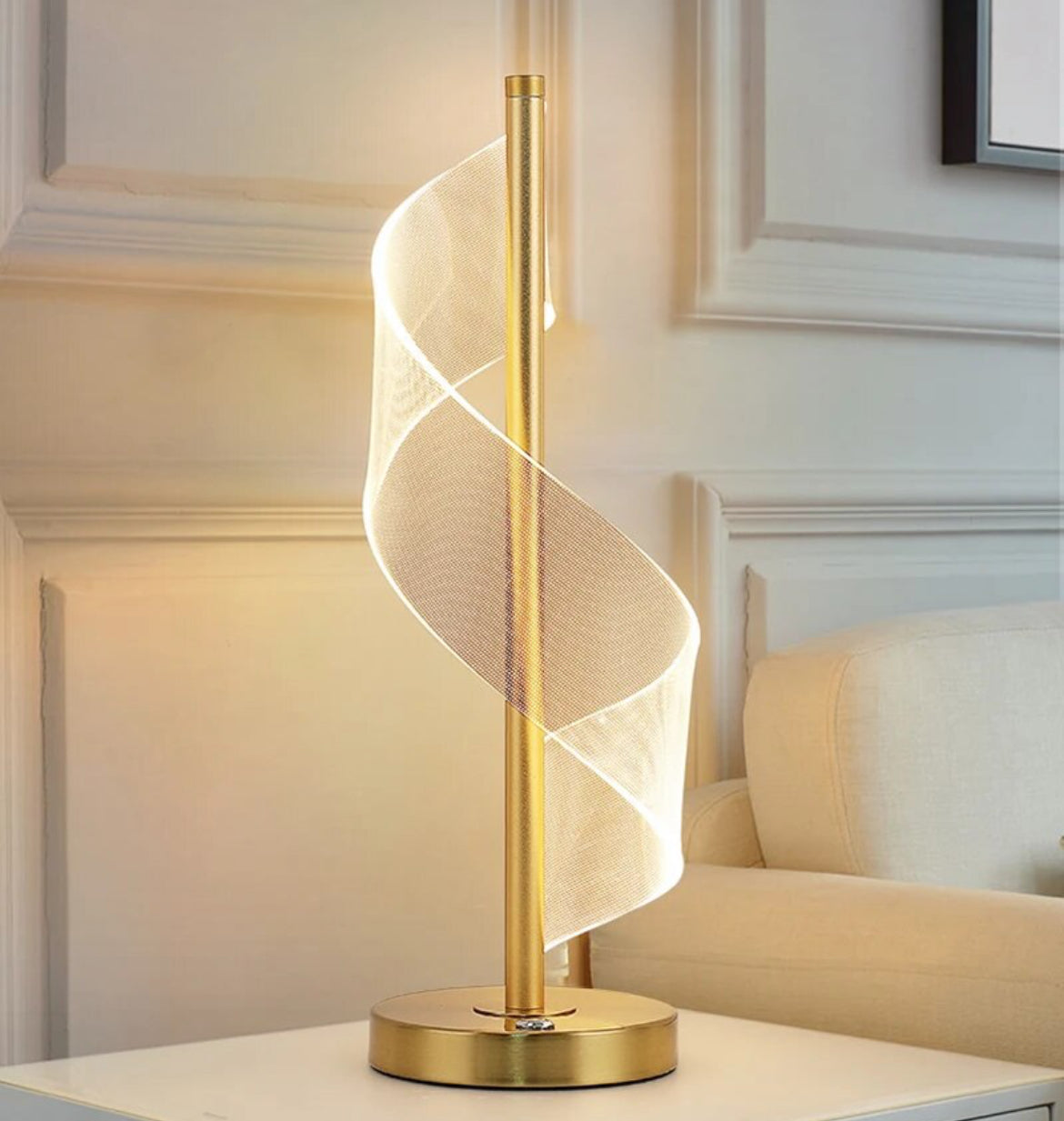 Spiral table lamp